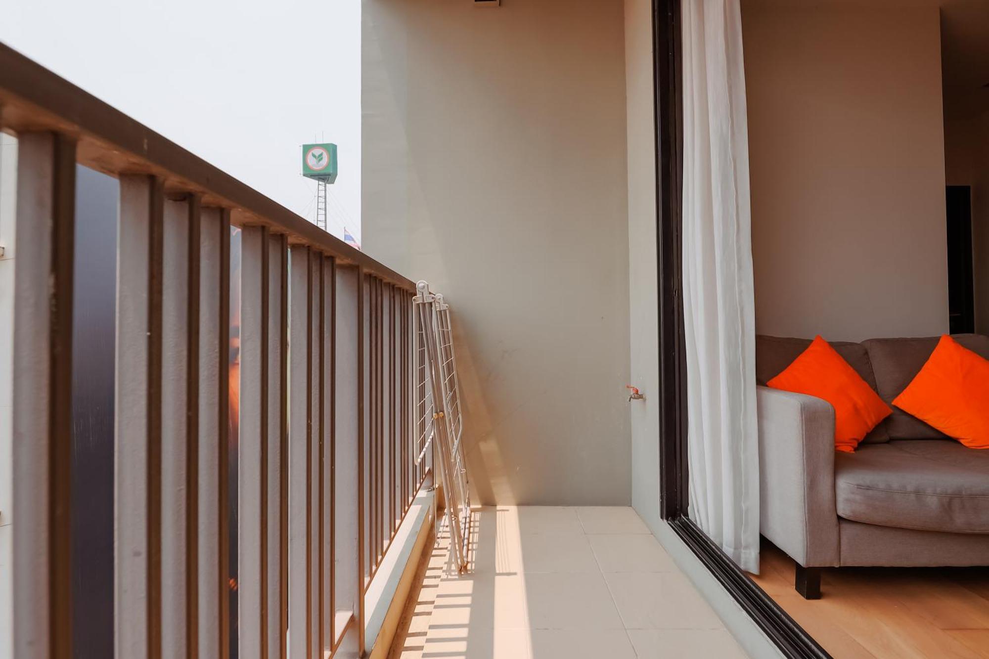 The Astra Condo Changkhlan In Chiang Mai Esterno foto