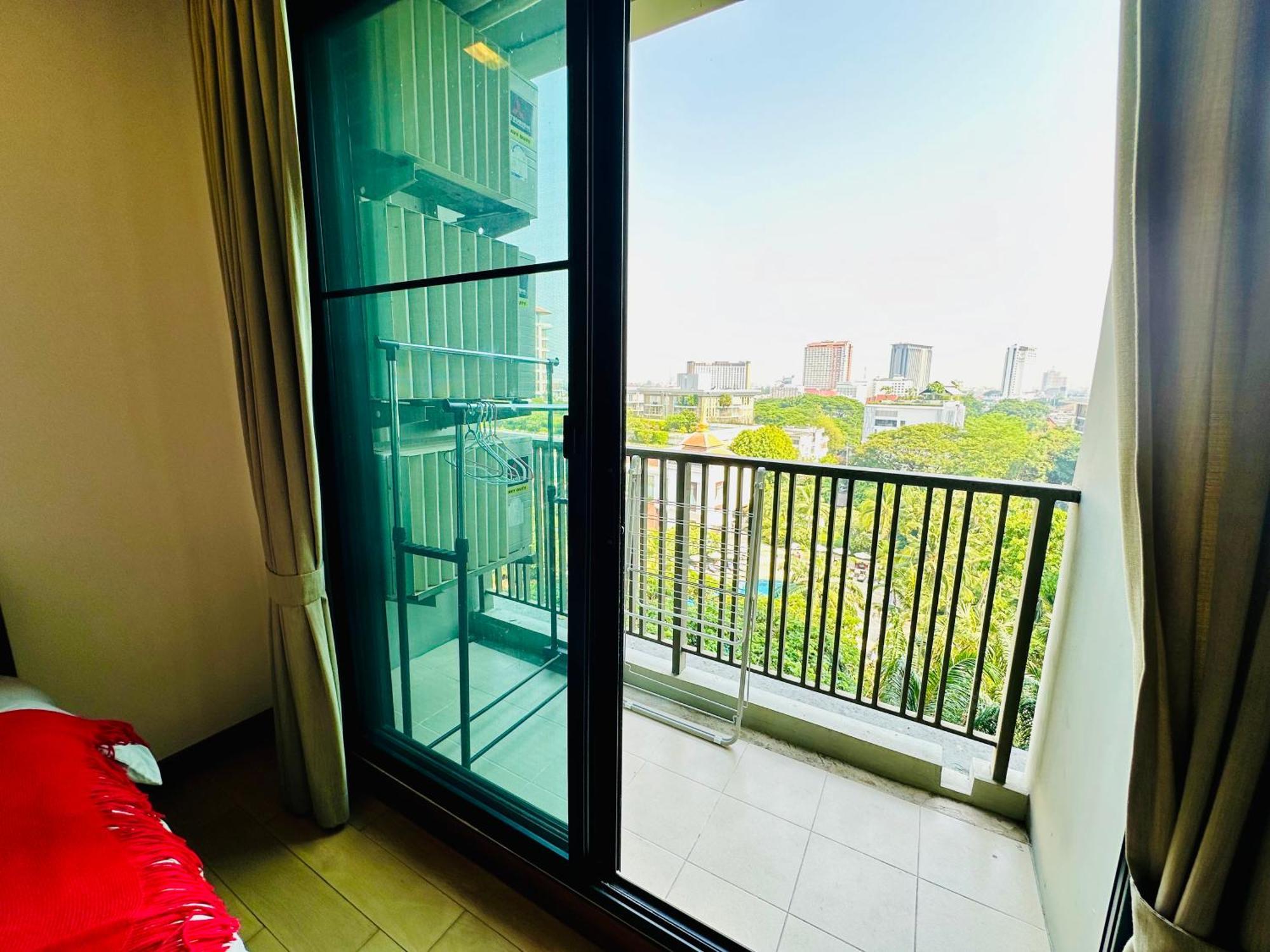 The Astra Condo Changkhlan In Chiang Mai Esterno foto
